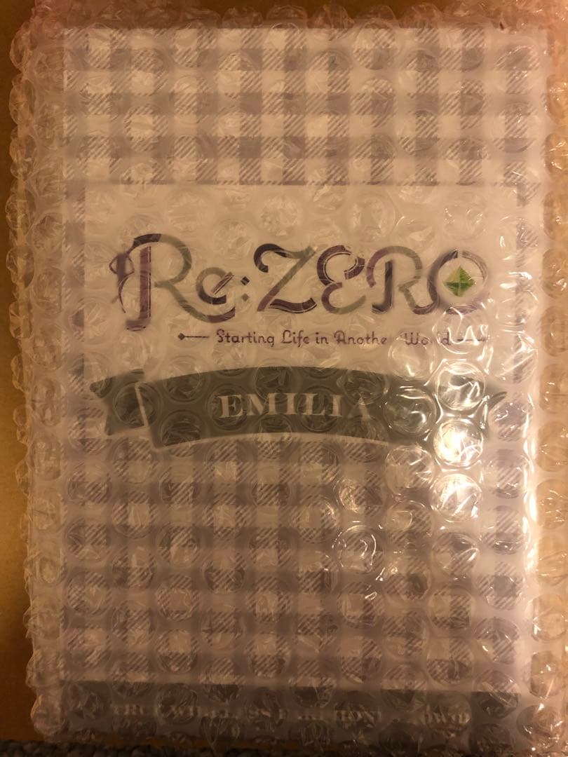 ワイヤレスイヤホン 「Re：ゼロから始める異世界生活」コラボ　エミリア モデル