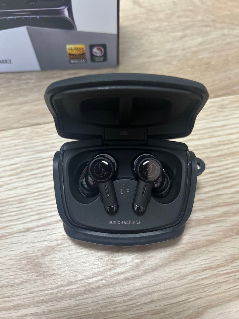 【美品】audio-technica ATH-TWX9 MK2ブラックおまけ付き