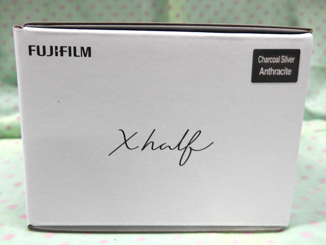 【新品】X half FUJIFILM X-HF1 デジカメ チャコールシルバー