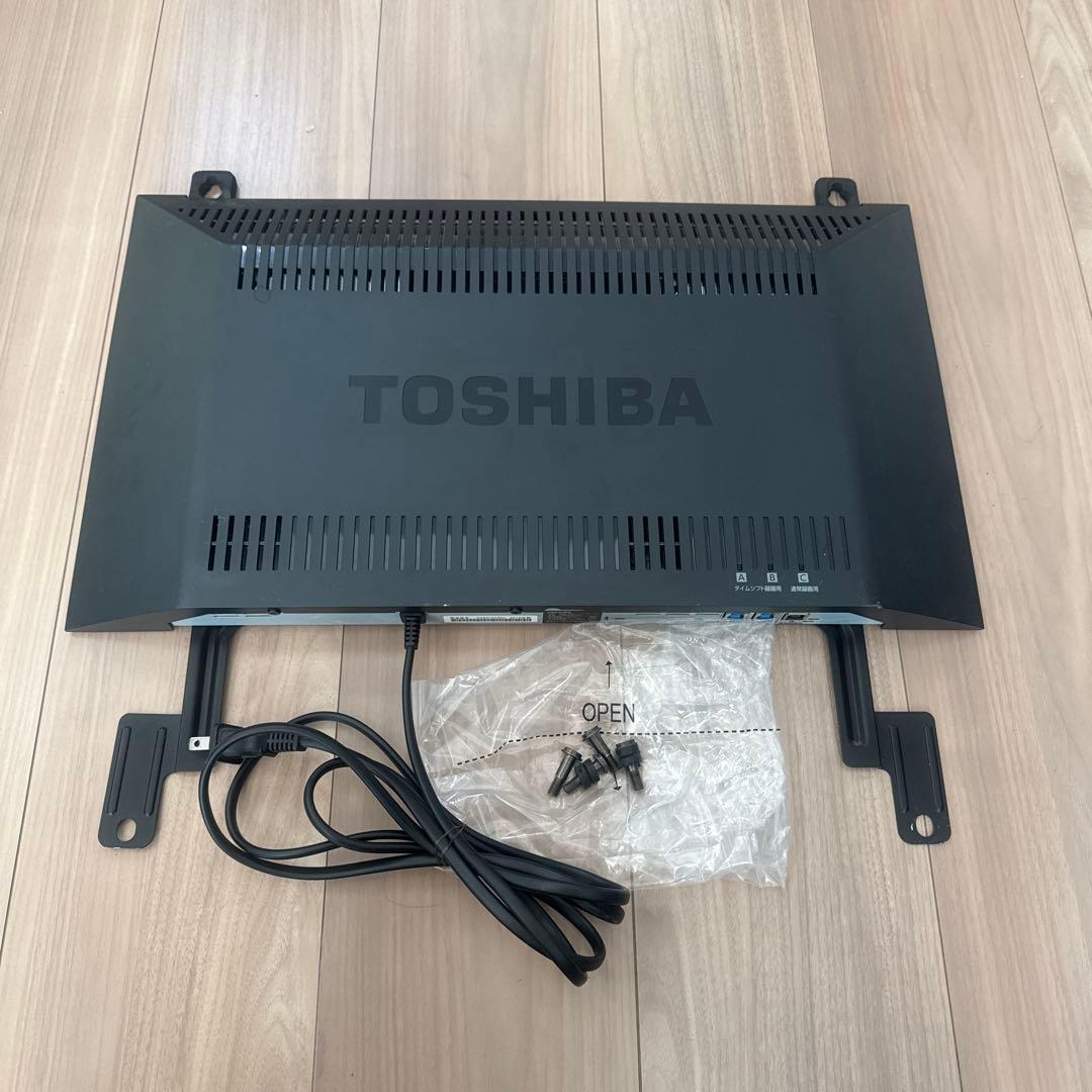 東芝 USBハードディスク(4.5TB)TOSHIBATHD-450T1A