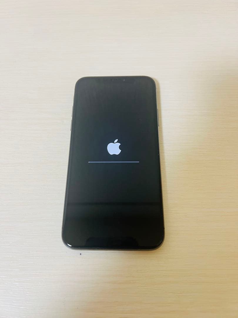 Apple iPhone X スペースグレー 本体