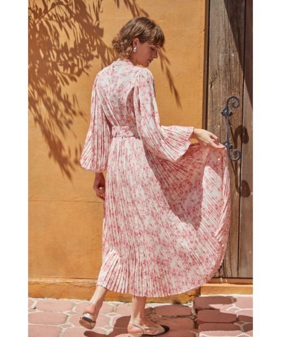 新品Estella.K Jane Belted Dressプリーツプリントドレス