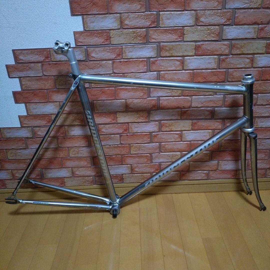 大きめ！ 競輪NJS認定　ピスト　フレーム　BB シートポスト付き