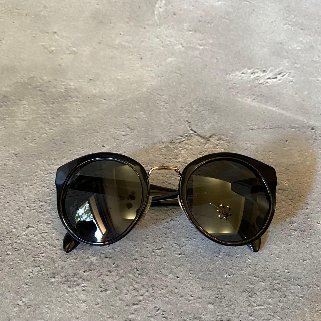 PRADA ブラック サングラス キャットアイ プラダ