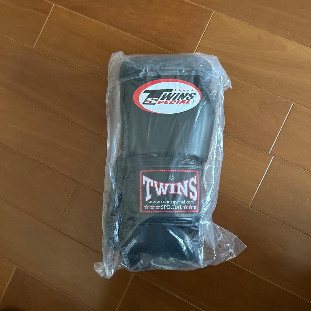 TWINS SPECIAL ボクシンググローブ ブラック　14oz