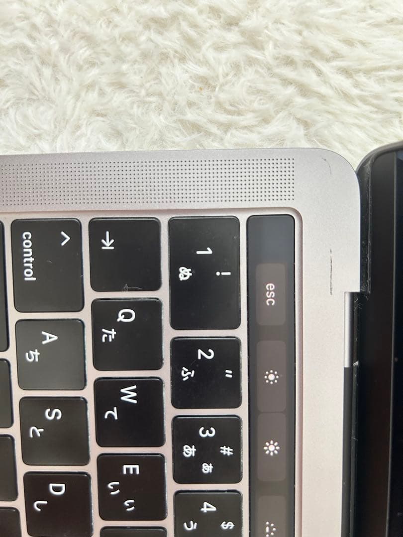 MacBook本体 Apple MacBook Pro 2019 13 inch