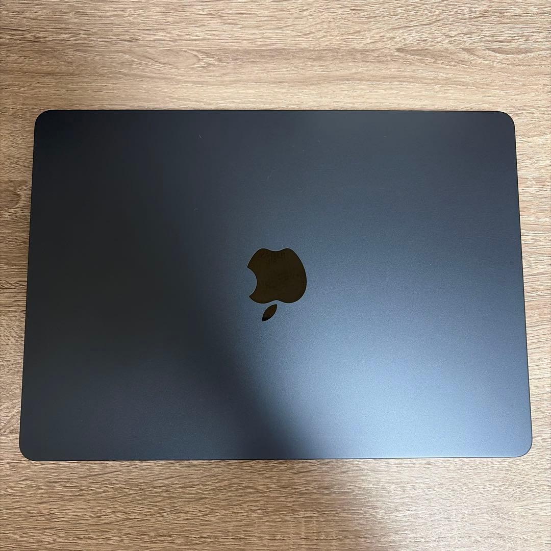 13インチ MacBook Air M2 8G 256G ミッドナイト