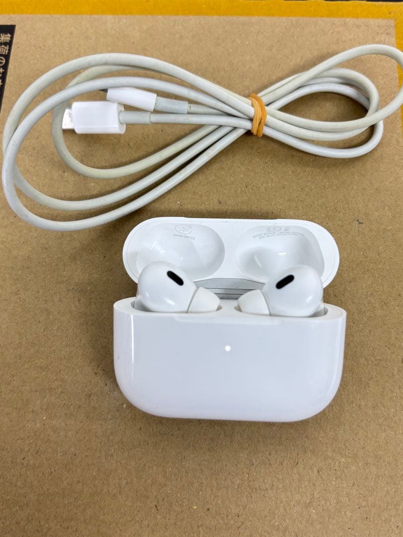 動作品！AirPods Pro 第2 A2700/2698/2699 19268