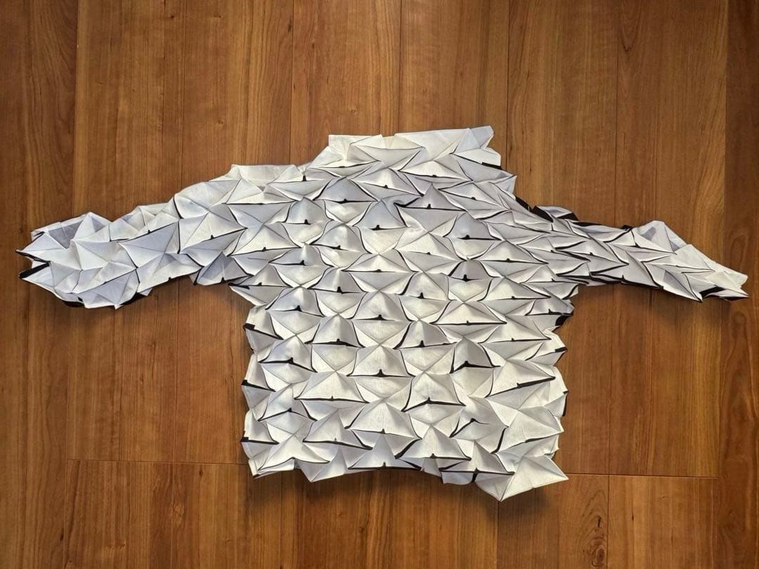 タイムセール ~21日 レア美品 ISSEY MIYAKE 立体 折り紙プリーツ