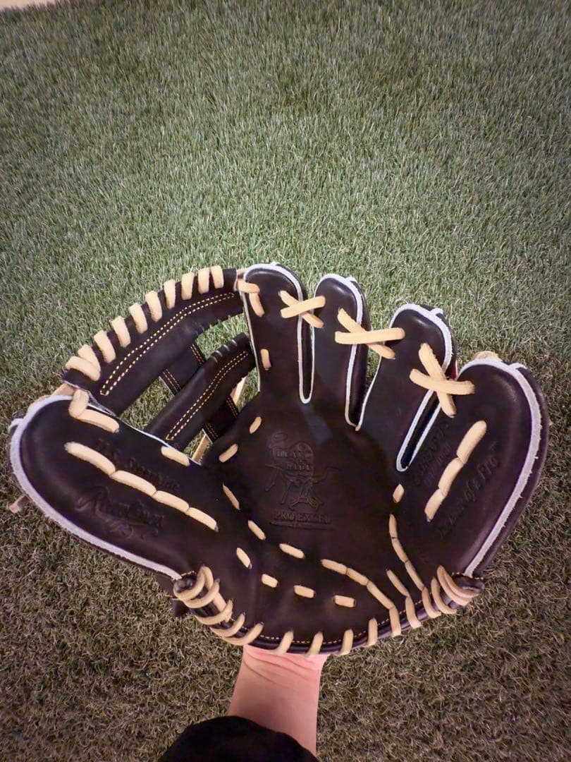 太*宮様 Rawlings 軟式グローブ 黒/ベージュ