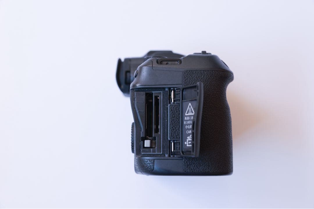 Canon EOS R5 ミラーレス一眼 本体　美品