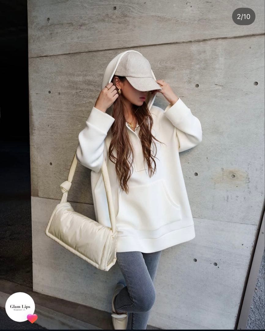 グラムリップス　パーカー