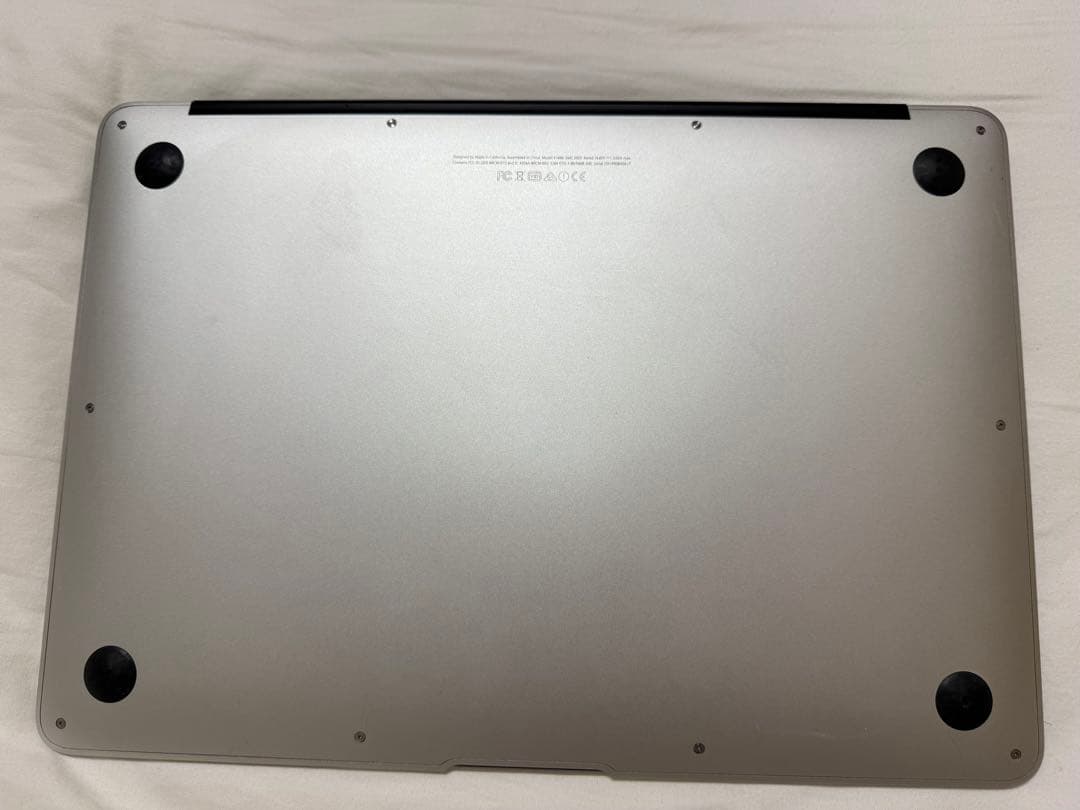 MacBook Air【13インチ・Early2015】充電器付き