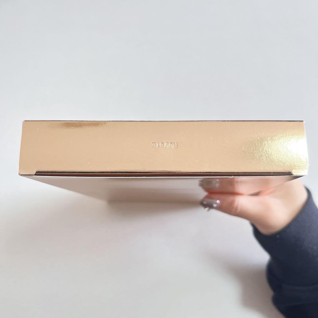 レア！限定品！完売品！クチュールカラークラッチコレクター　クリスマスコフレ　新品