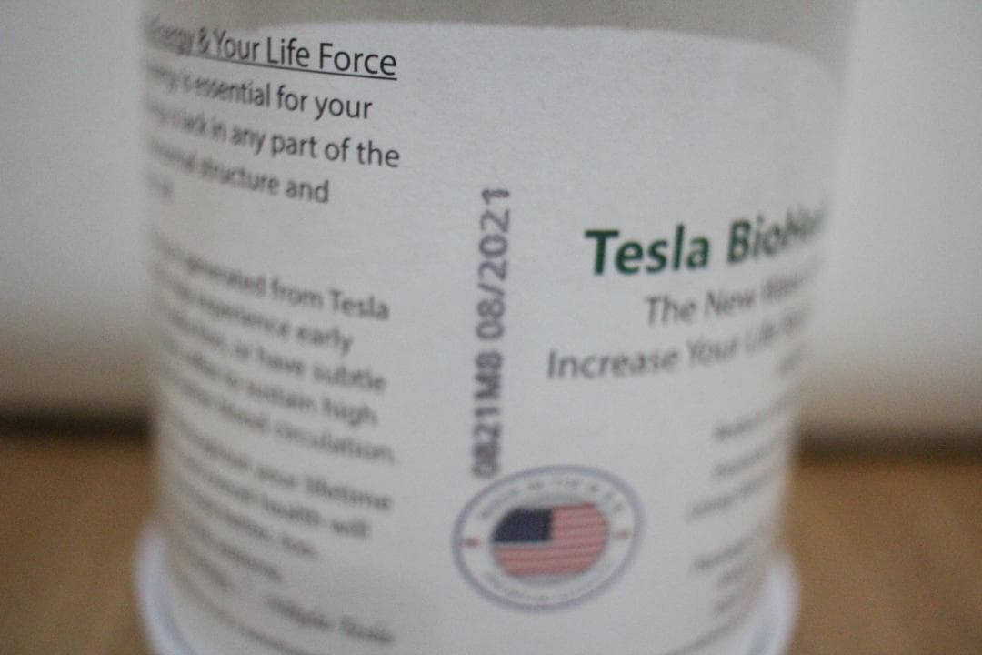 大人用　テスラ・バイオヒーラー（1個）テスラ缶　メドベッド