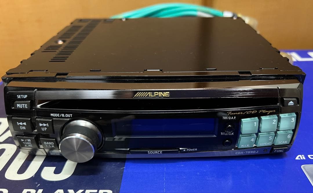 ALPINE CDA-7990J CDプレイヤー