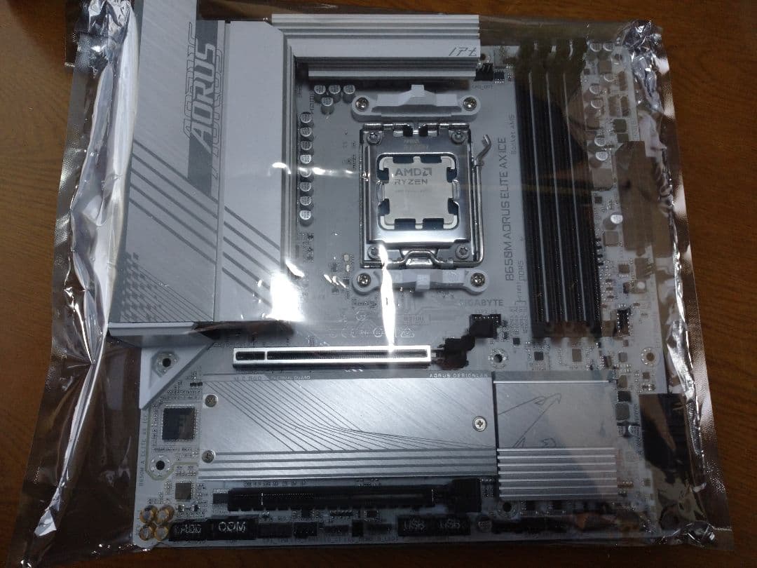 マザーボード B650M AORUS ELITE AX ICE + Ryzen 5 8600G