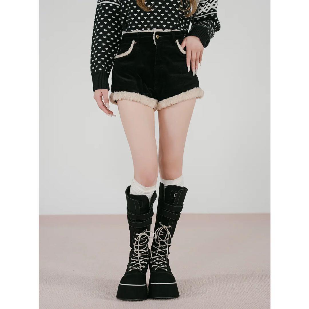 新品タグ付 ダーリッチ ポイントボアコーデュロイショートパンツ ブラック S