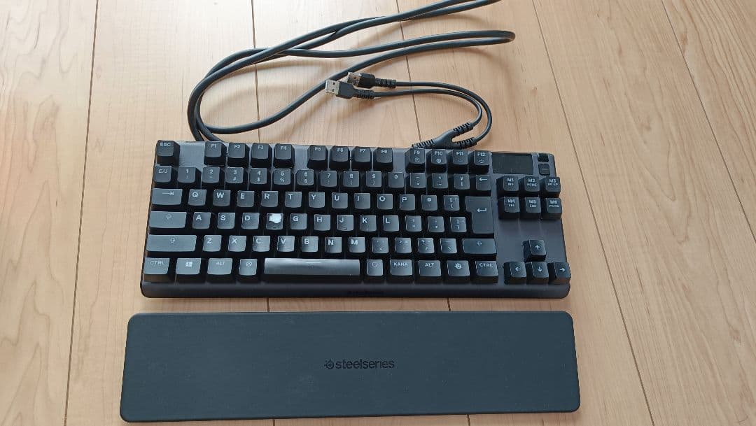 SteelSeries Apex Pro TKL ゲーミングキーボード
