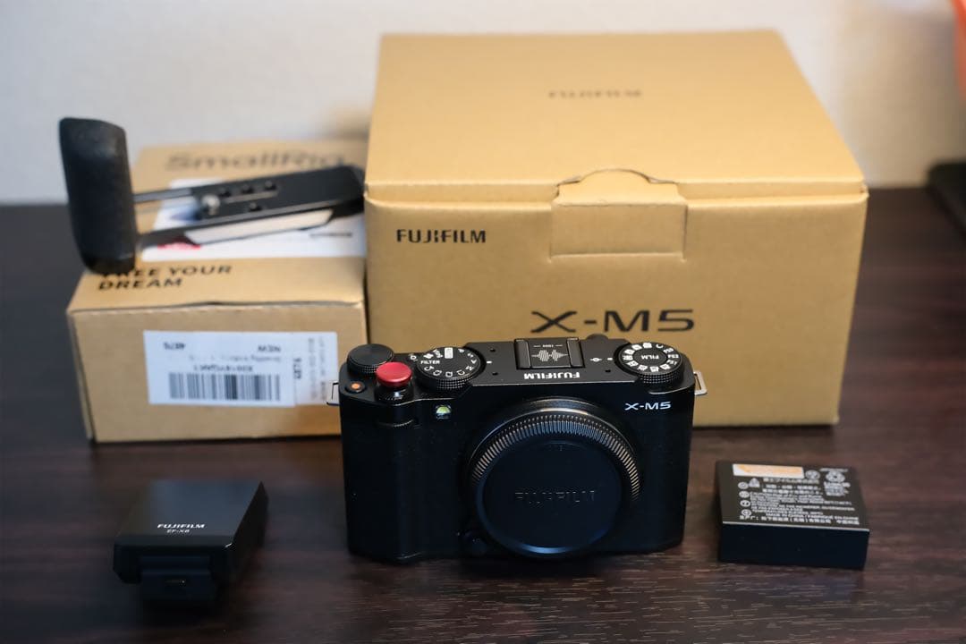 (美品)fujifilm x-m5おまけ多数(保証期間内)