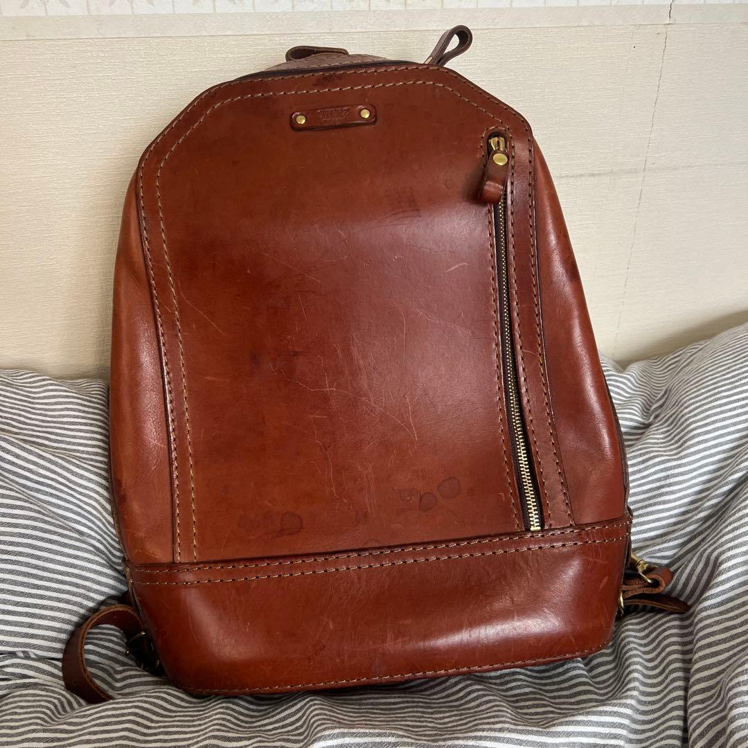 Hertz ビートル　レザー製ブラウンリュック・バックパック