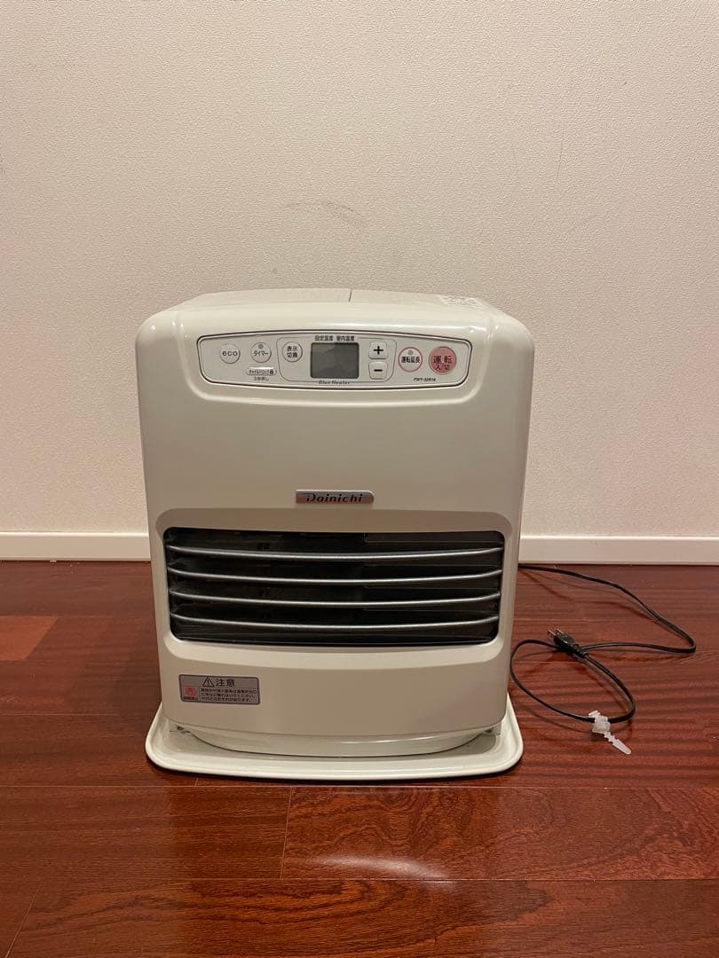 【❤️2年前に5回くらい使用❤️】FWY-32r18 石油ファンヒーターです‼️