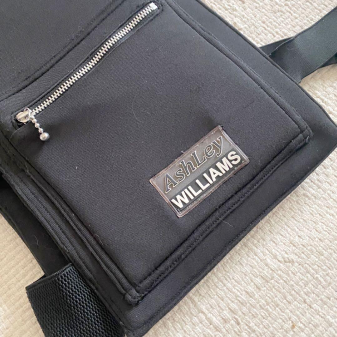 Ashley Williams アシュリーウィリアムズ　ボディバッグ