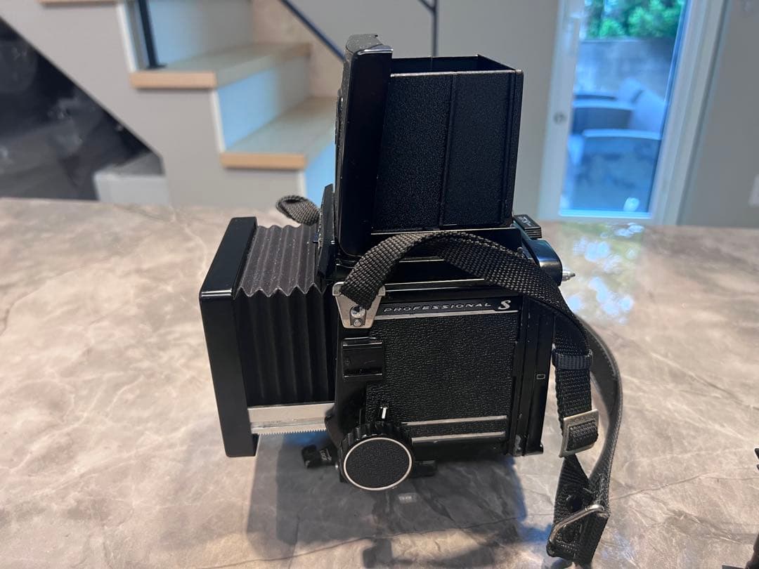 Mamiya 67 pro S フィルムカメラとレンズ