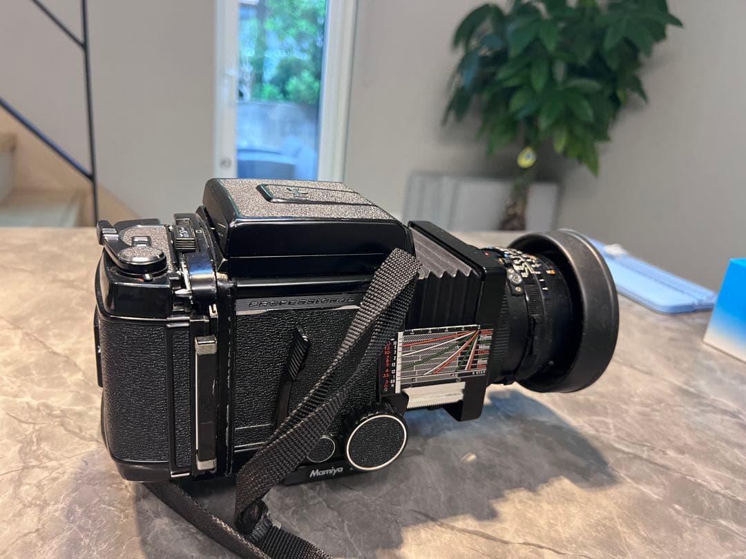 Mamiya 67 pro S フィルムカメラとレンズ