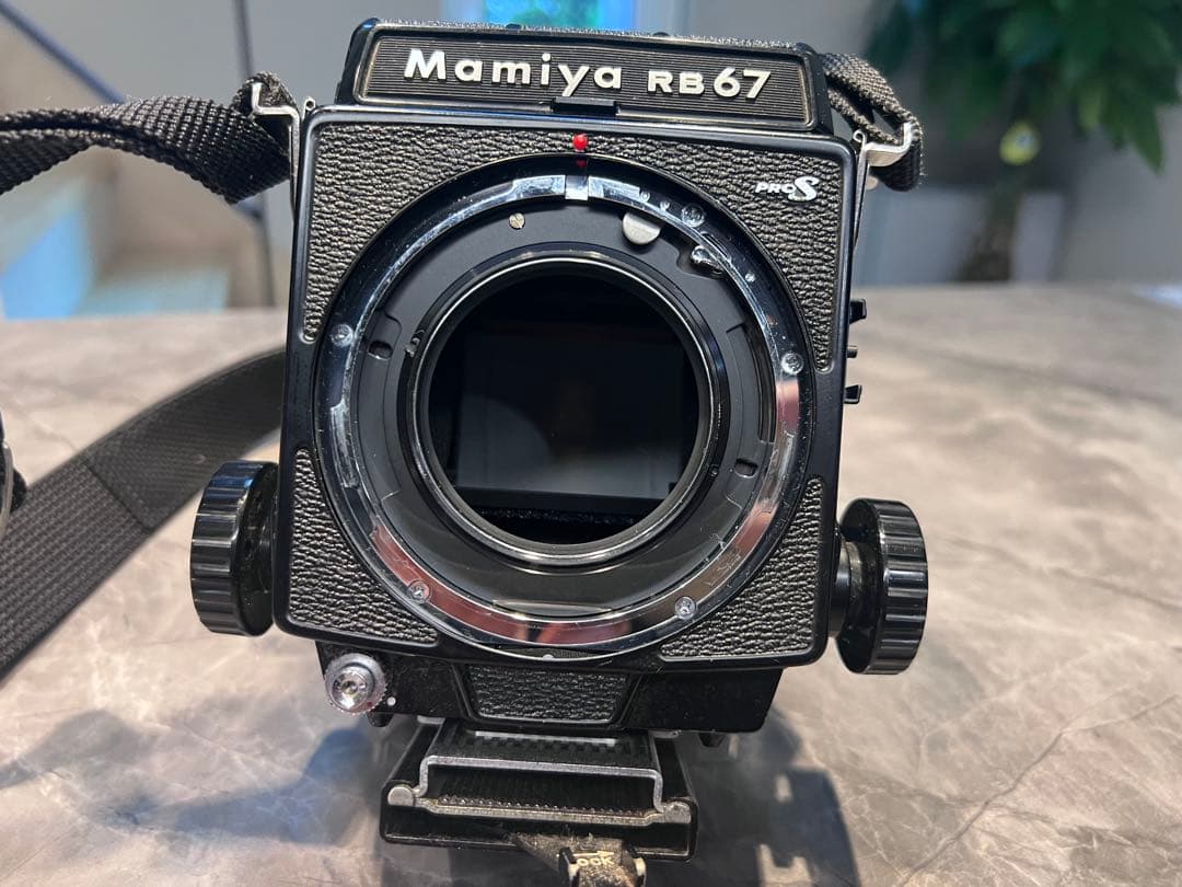 Mamiya 67 pro S フィルムカメラとレンズ