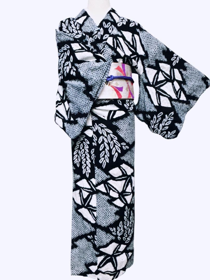 A53有松鳴海絞り 浴衣 花 綿　紺青