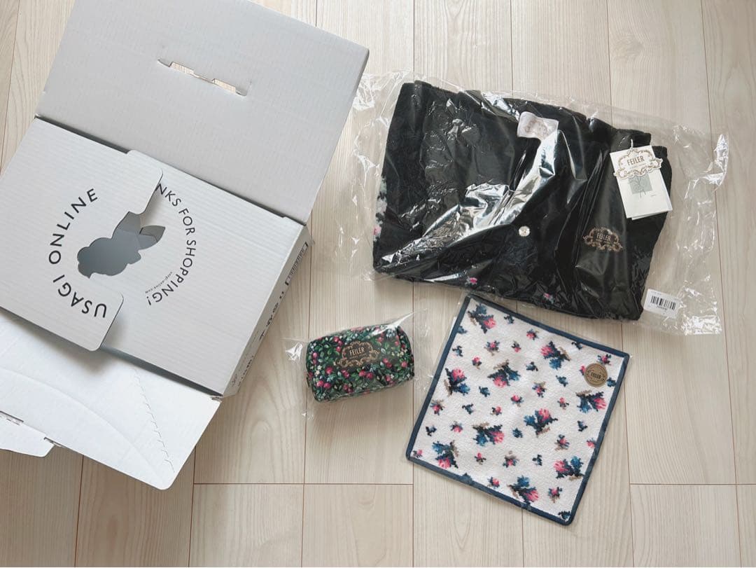 snidel  feiler ポーチ　カーディガン