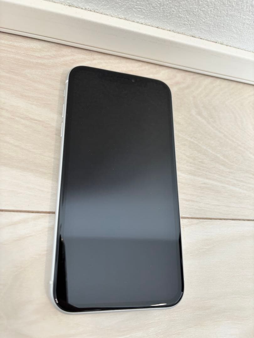 【美品】iPhoneXR ホワイト 128GB SIMフリー