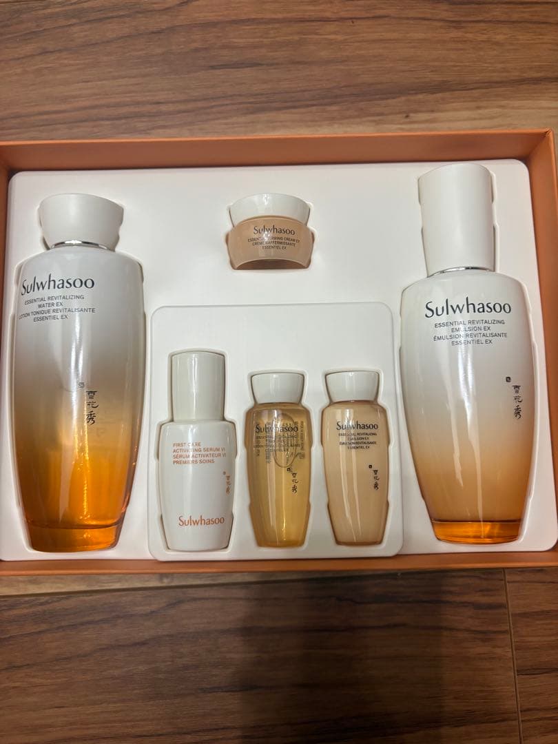 Lee雪花秀 ソルファス滋陰生 ジャウムセン滋陰生水・滋陰生乳液 セット