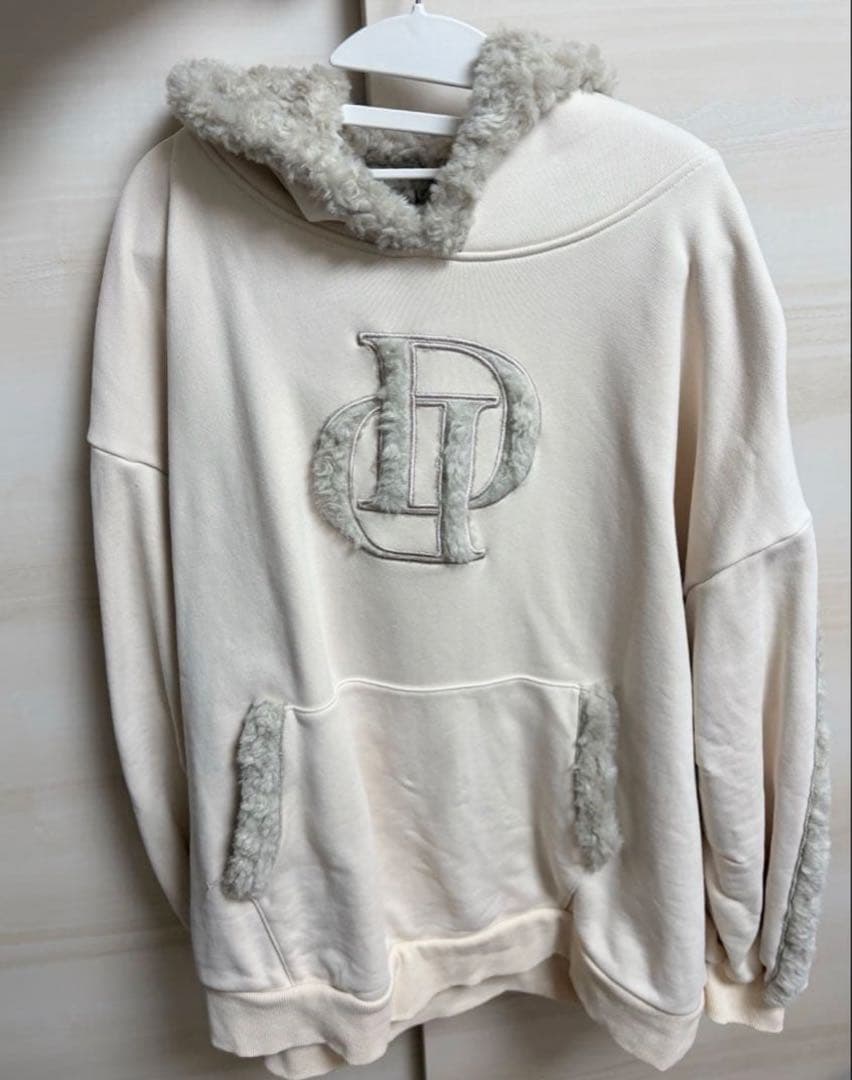 値下げ不可！ Darich DDボアスウェットフーディー IVO