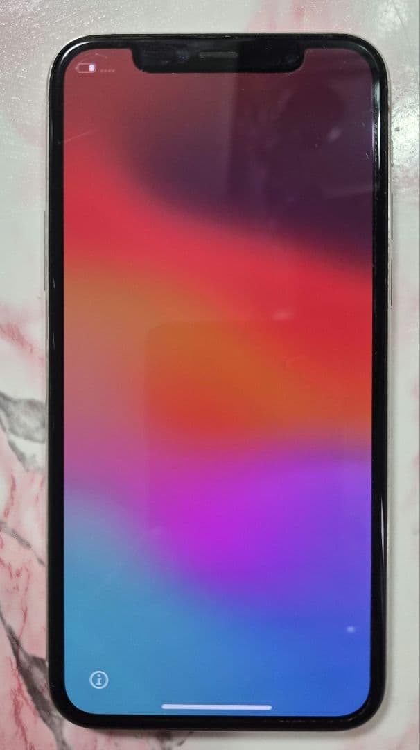 Apple iPhone11Pro 512GB SIMロックなし 背面割れあり