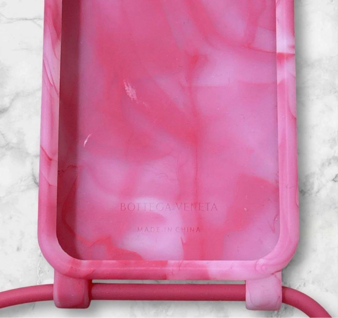 希少✨️ボッテガヴェネタ　iPhone 14 PRO ケース　イントレチャート