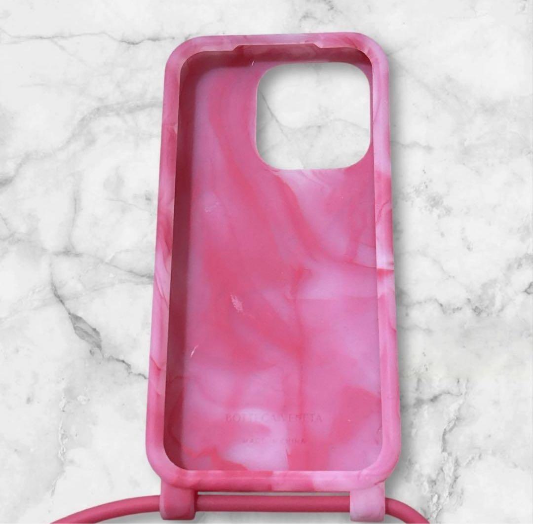 希少✨️ボッテガヴェネタ　iPhone 14 PRO ケース　イントレチャート