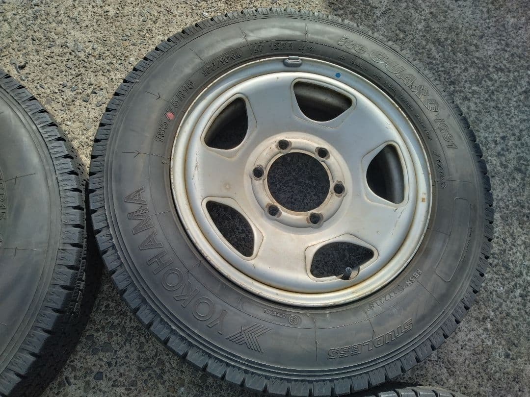 スタッドレス4本　【185/75R15】　ハイエースDXジャストロー　名古屋西部