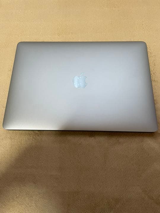 Apple MacBook Air 2020年モデル おまけ付き