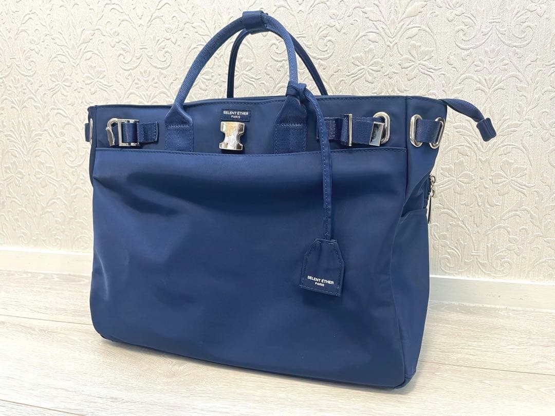 ☆美品☆セレーン　エテール　レディースビジネスバックPASSION36 ネイビー