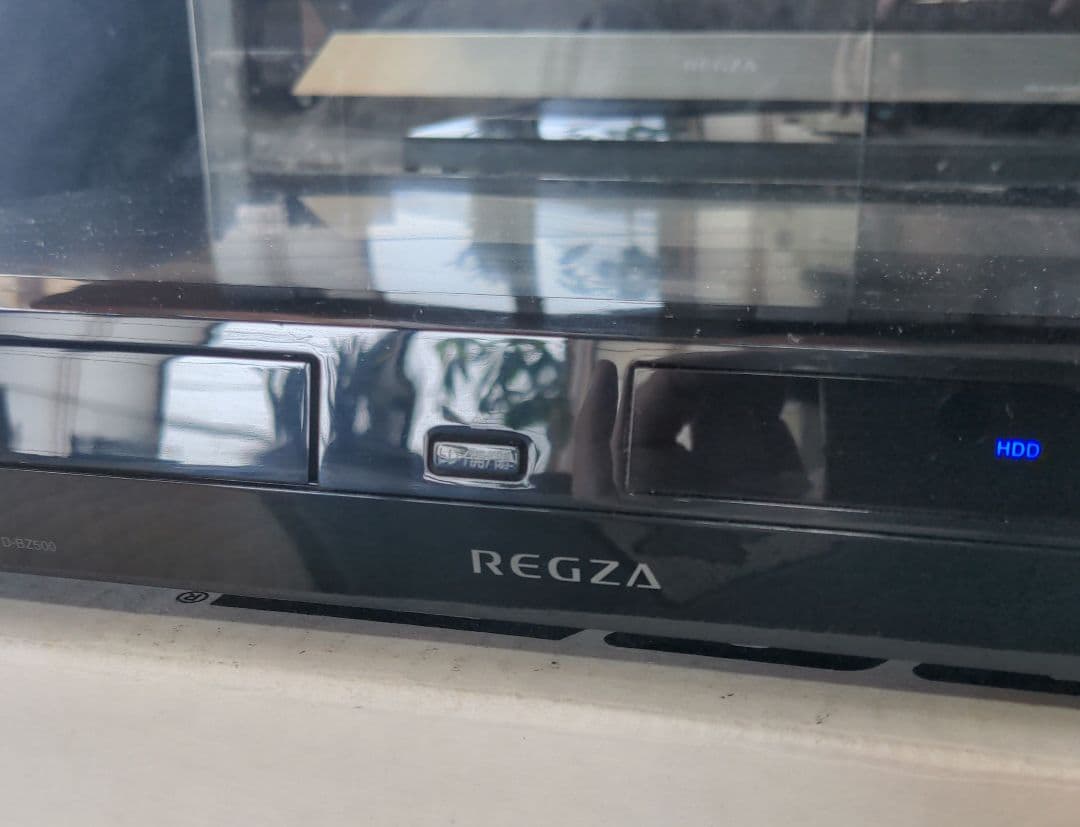 人気！録画時間３倍大増量！安心予防保守！東芝ブルーレイレコーダー　D-BZ500