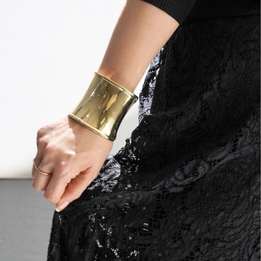 2025 ドゥーズィエムクラス バングル MISHO ヘラカフ ゴールド 金