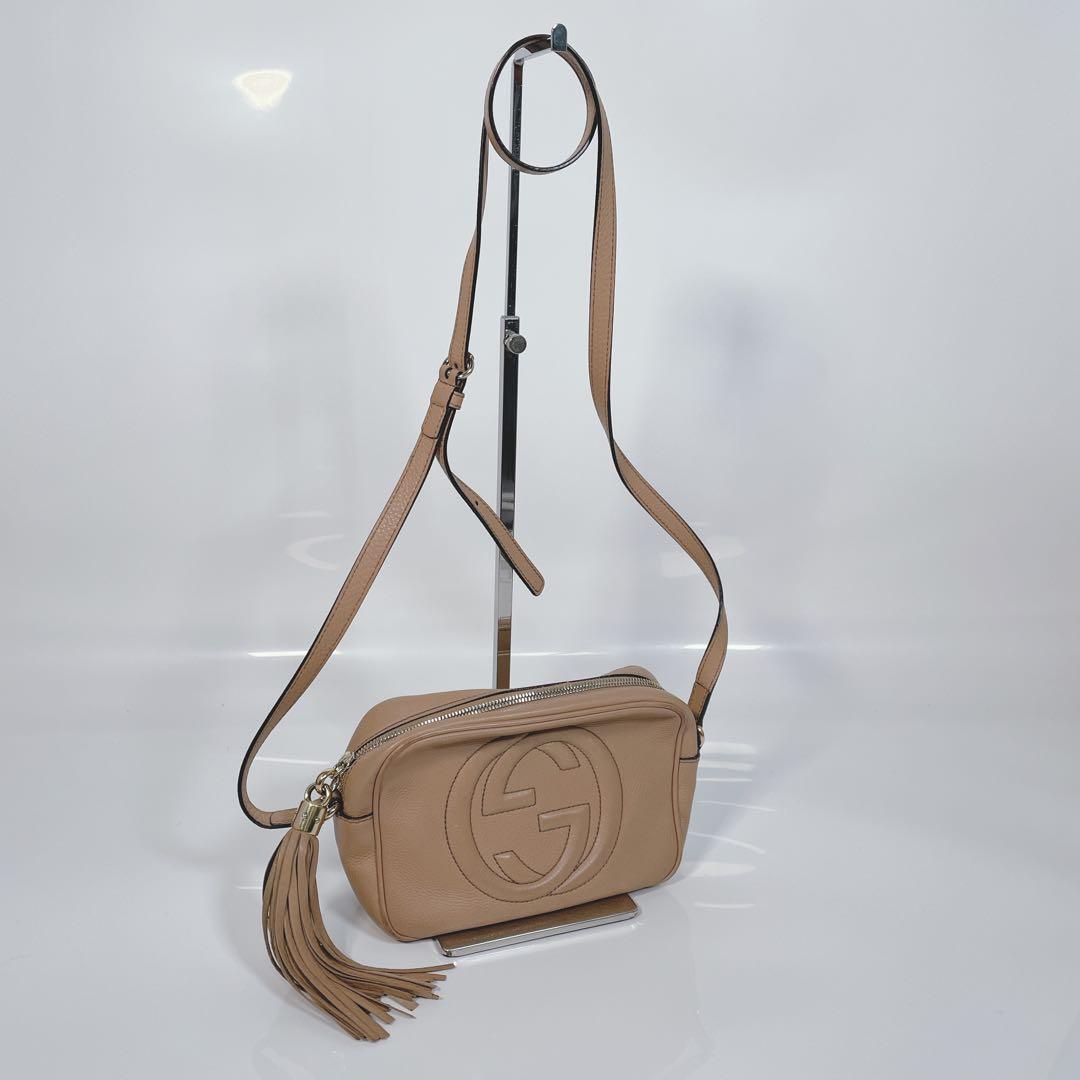 GUCCI ソーホー　ショルダーバッグ ベージュ フリンジ　グッチ
