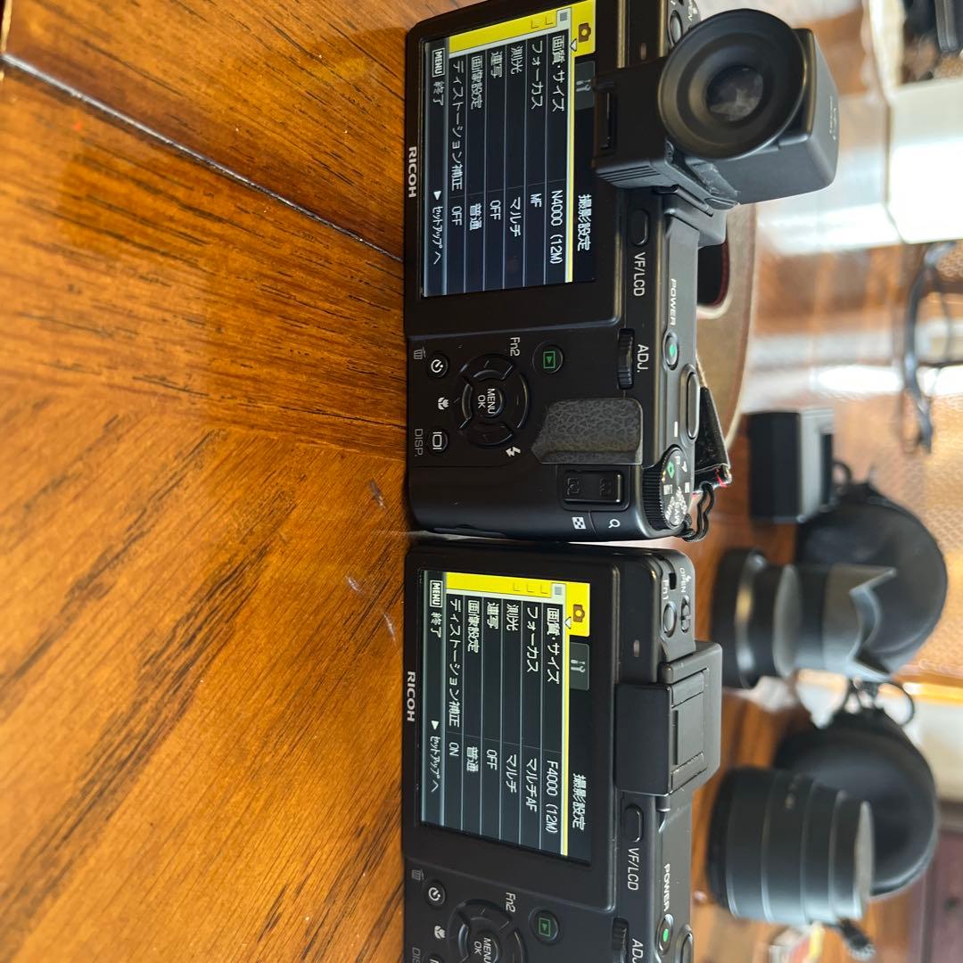 RICOH リコーGX200 2台オプション多数あり