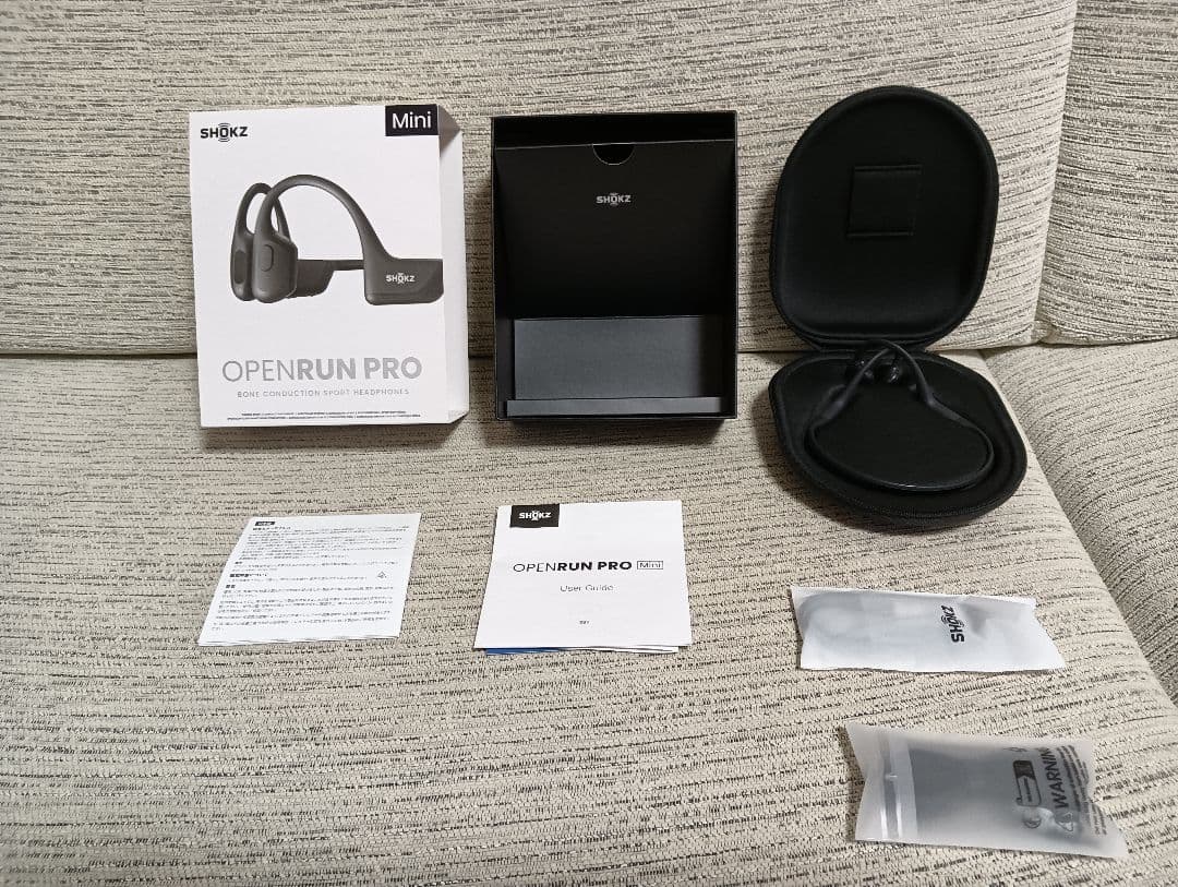 SHOKZ OPENRUN PRO Mini S811 箱、充電ケーブル付き