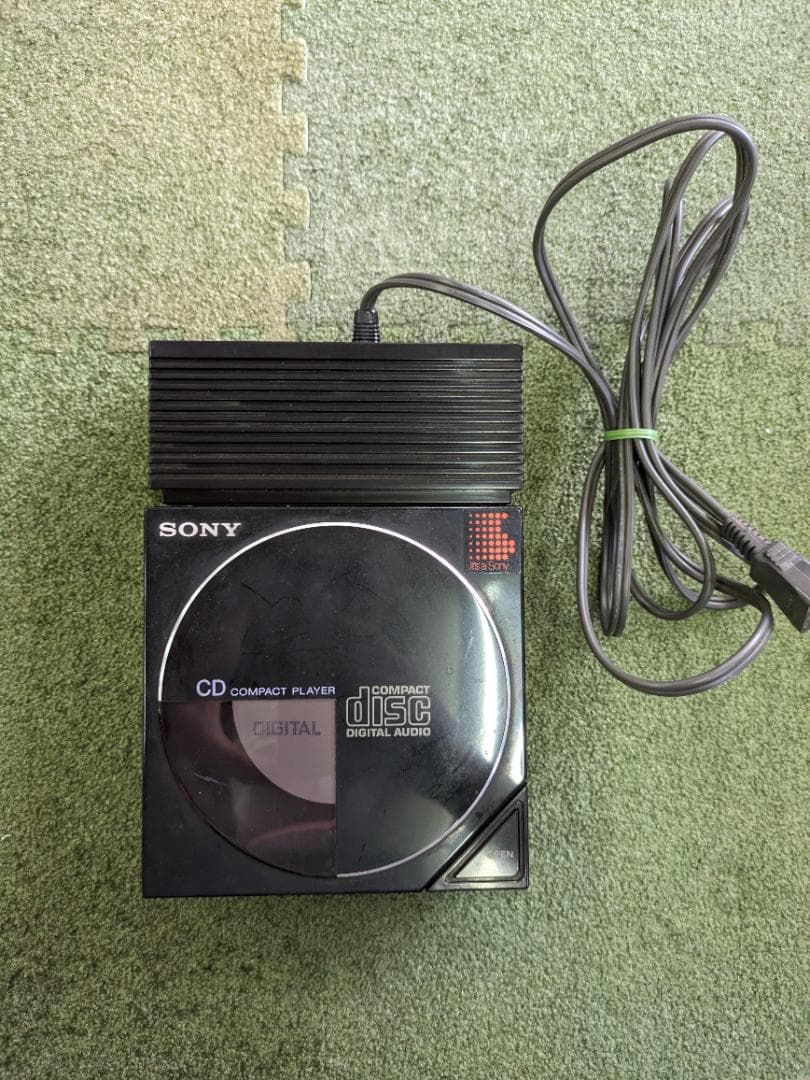 SONY ポータブルCDプレーヤー AC-D50　ジャンク品
