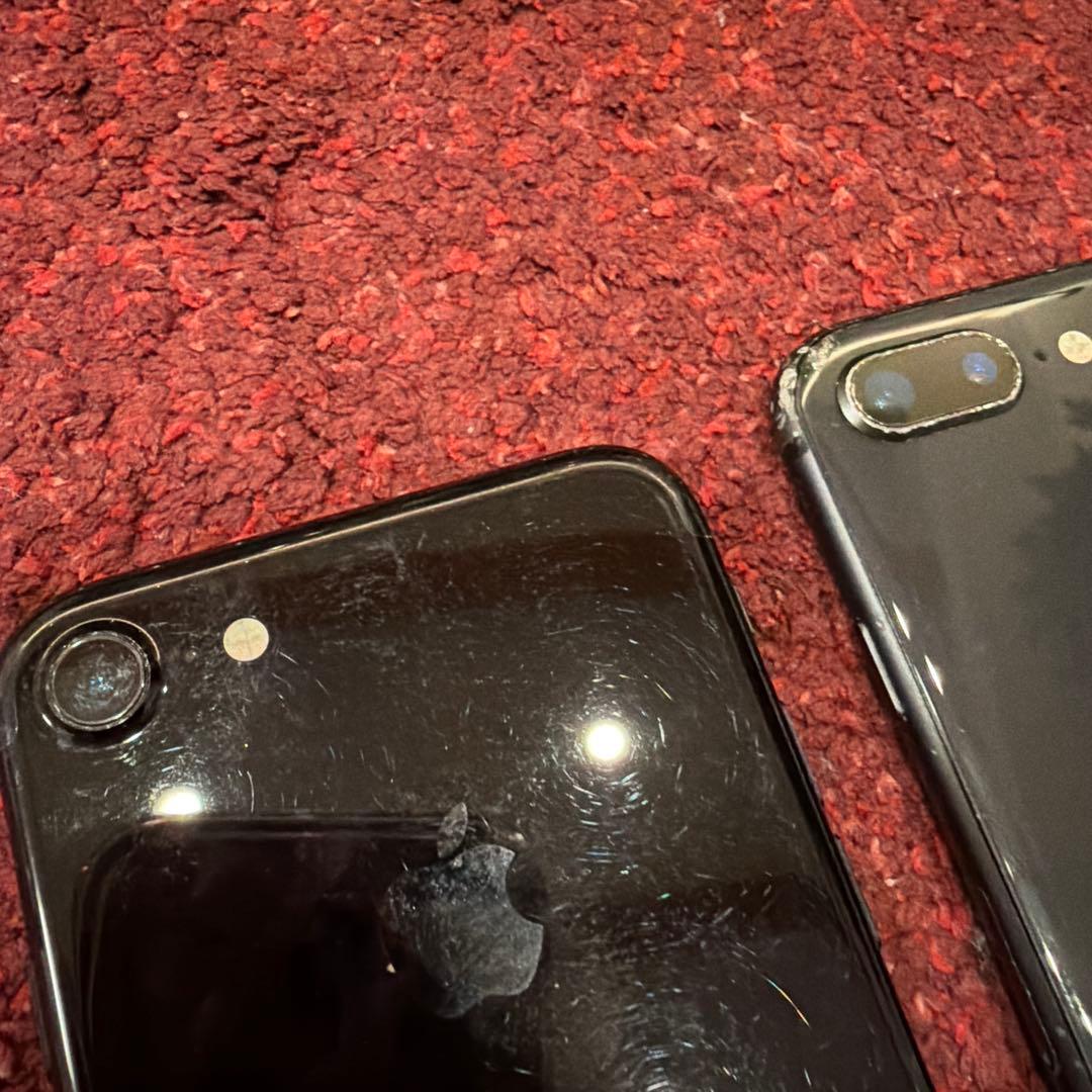 iPhone 7とiPhone 8Plus セットジャンク品