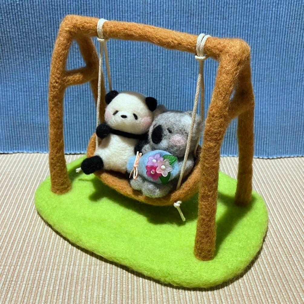 みみ 羊毛フェルト 作品 赤ちゃんパンダの冬のお散歩