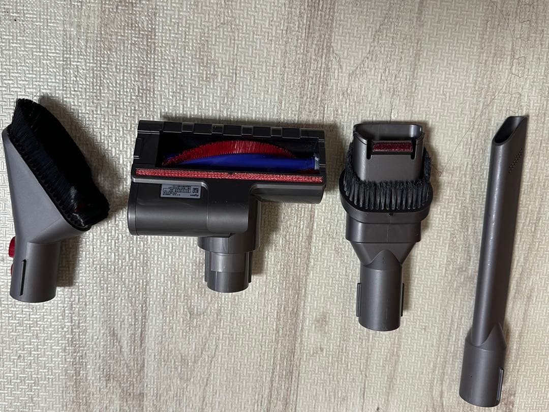 Dyson SV12スティッククリーナー 本体　①